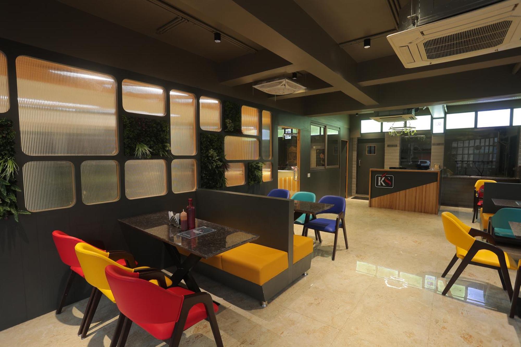 Hotel Shayan Inn Rajkot Ngoại thất bức ảnh
