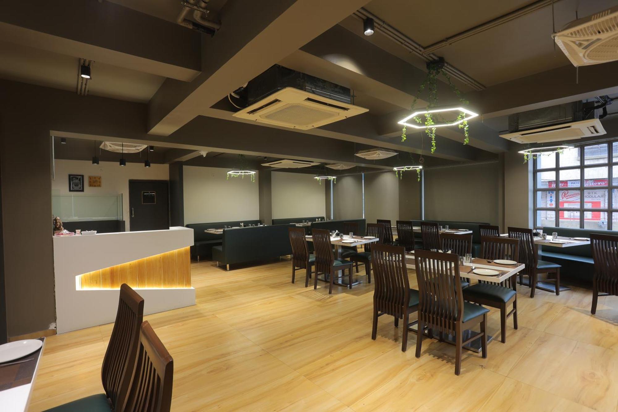 Hotel Shayan Inn Rajkot Ngoại thất bức ảnh